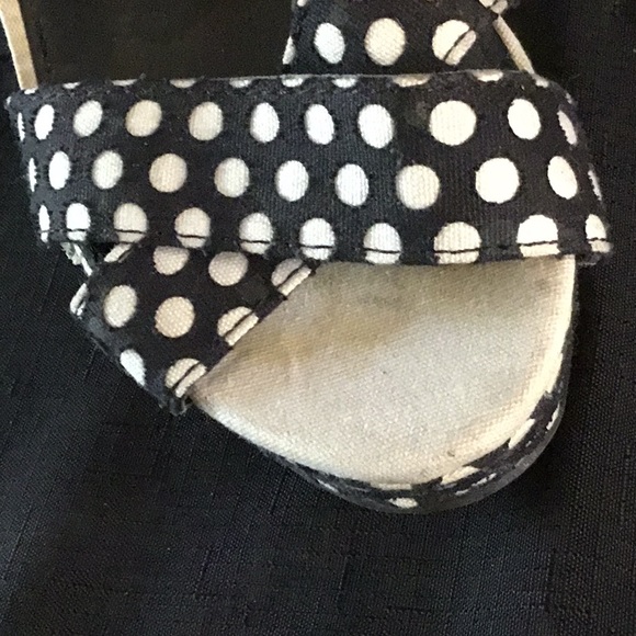 Qupid black and‎ white polkadot wedge - Picture 8 of 8